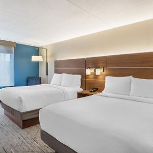 Standard Room Two Queen Beds